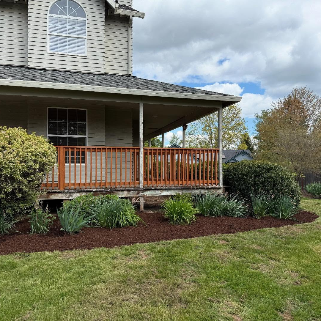 Riverside Outdoor Solutions – Front Yard